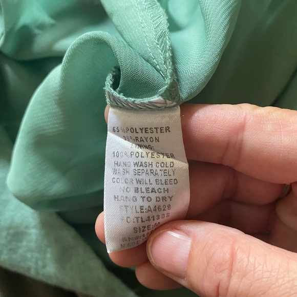 Umgee sea mist dress with flowers. Size medium - Picture 6 of 6